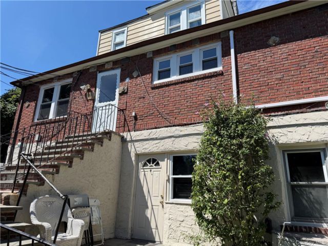 [Yonkers Real Estate, listing number 7328874]