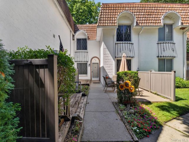 [Coram Real Estate, listing number 7328920]