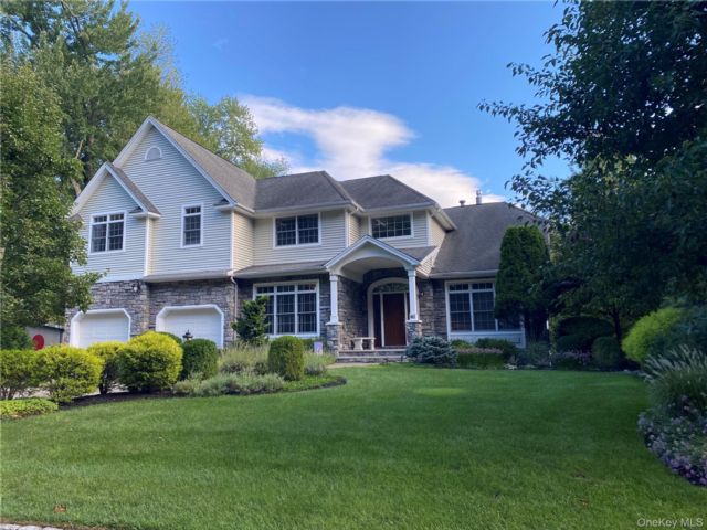  5 BR,  5.00 BTH &nbsp;Contemporary style home in Pearl River