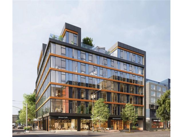  2 BR,  2.00 BTH &nbsp;High rise style home in Flushing