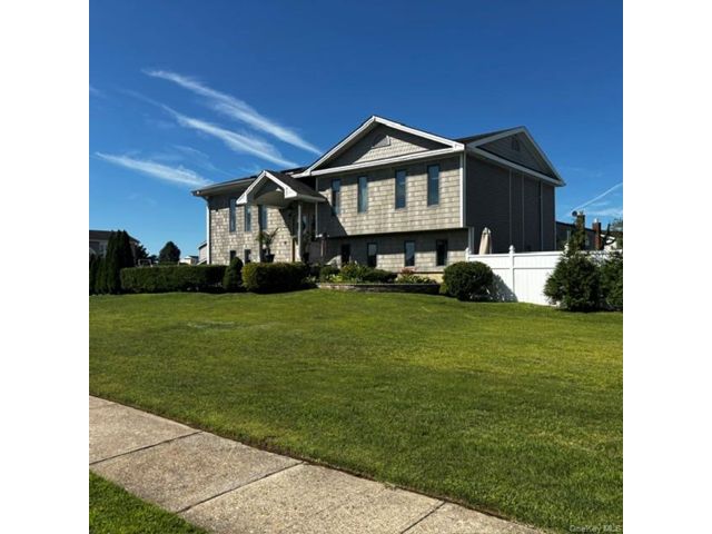[Copiague Real Estate, listing number 7332717]