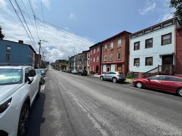 3 BR,  3.00 BTH &nbsp;Other style home in Newburgh