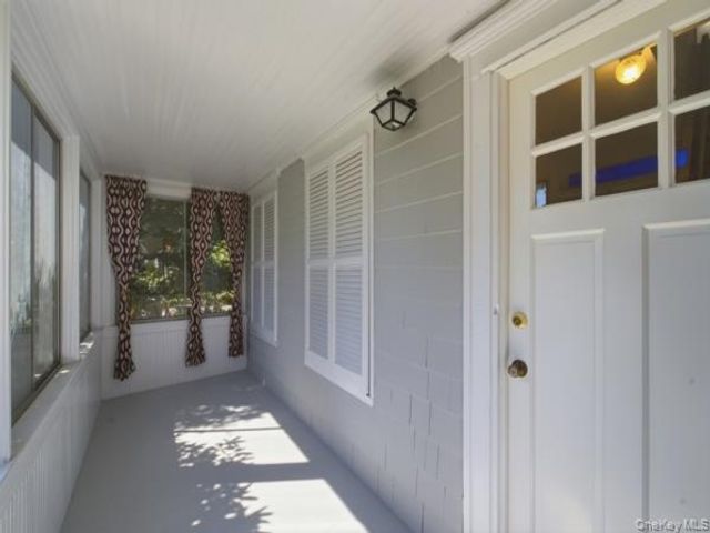 [PHOTO]