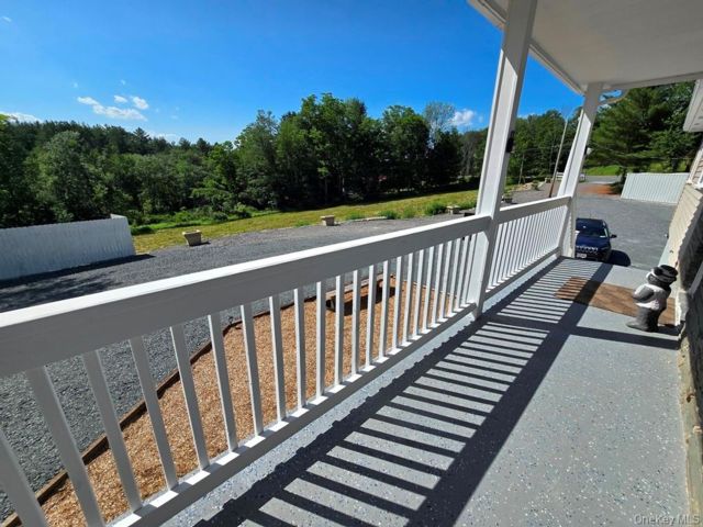  3 BR,  2.00 BTH &nbsp;Hi ranch style home in Cochecton