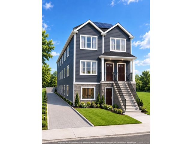  8 BR,  6.00 BTH &nbsp;House style home in South Beach