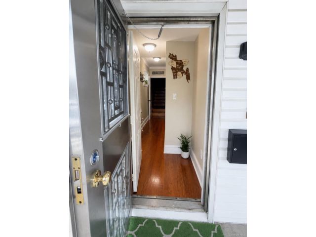  2 BR,  1.00 BTH &nbsp;Colonial style home in Queens Village