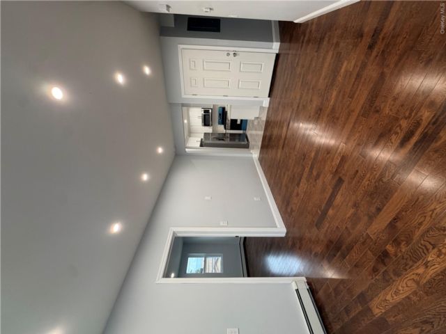  4 BR,  2.00 BTH &nbsp;Colonial style home in Springfield Gardens