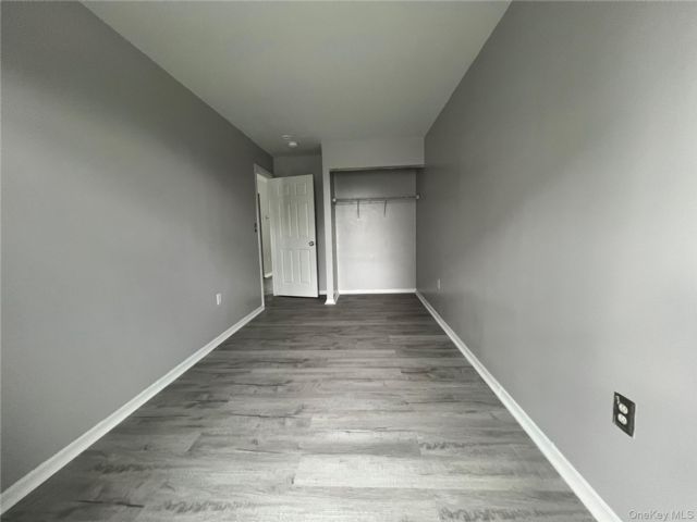 [PHOTO]