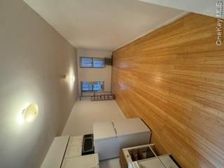 [PHOTO]