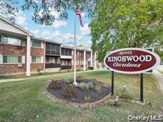 2 BR,  1.00 BTH &nbsp;A-frame style home in New Windsor