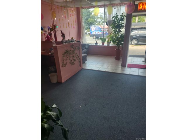 [PHOTO]