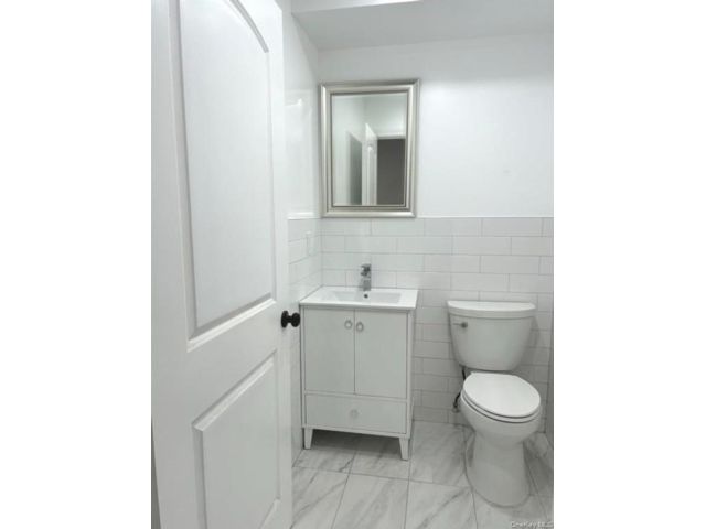 [PHOTO]