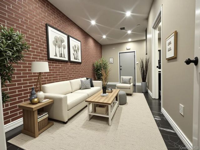  1 BR,  1.00 BTH &nbsp;Modern style home in Flatlands