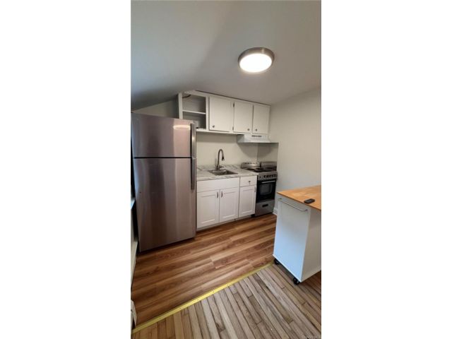  1 BR,  1.00 BTH &nbsp;Cape cod style home in Huntington Station