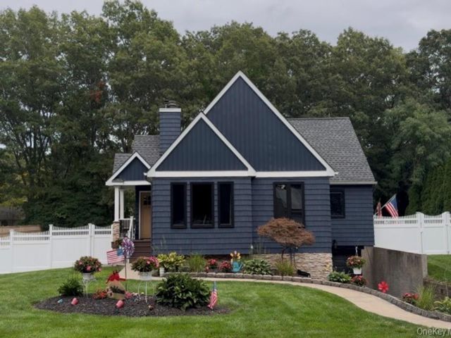 [Coram Real Estate, listing number 7334644]