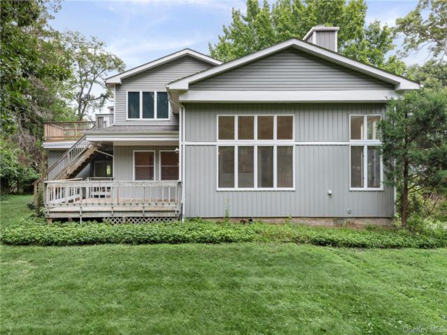 [Wading River Real Estate, listing number 7334868]