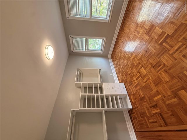  3 BR,  2.00 BTH &nbsp;Colonial style home in Pilgrim