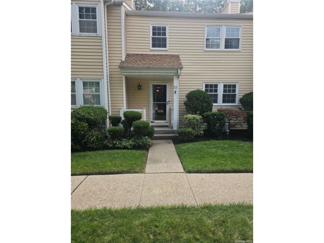 [Yaphank Real Estate, listing number 7334933]