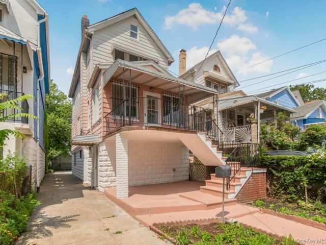 [Cornell Real Estate, listing number 7334980]