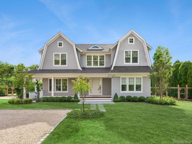  5 BR,  6.00 BTH &nbsp;Post modern style home in Westhampton Beach