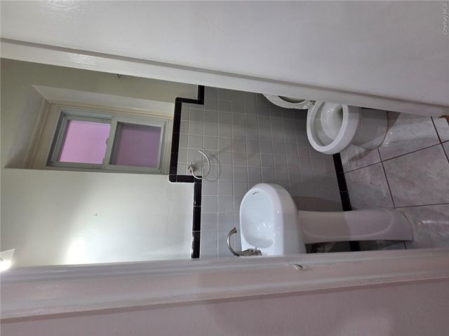 [PHOTO]