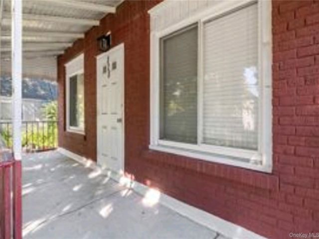 [PHOTO]