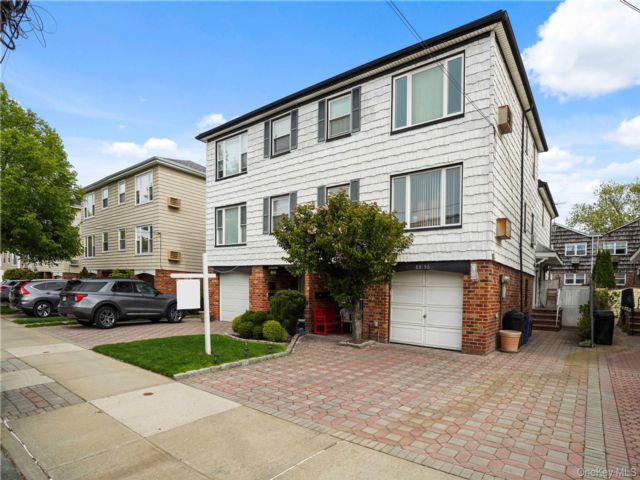 [Glendale Real Estate, listing number 7335707]