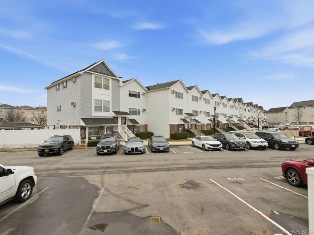 [Cornell Real Estate, listing number 7335947]