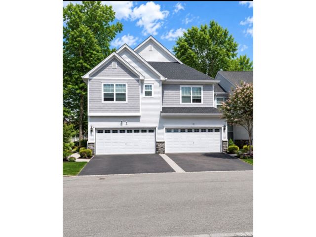  3 BR,  3.00 BTH &nbsp;Condo style home in Middletown