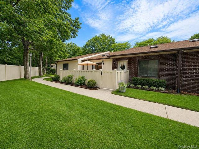 [Coram Real Estate, listing number 7336358]