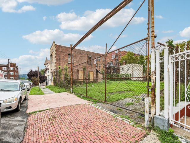 [Yonkers Real Estate, listing number 7336467]