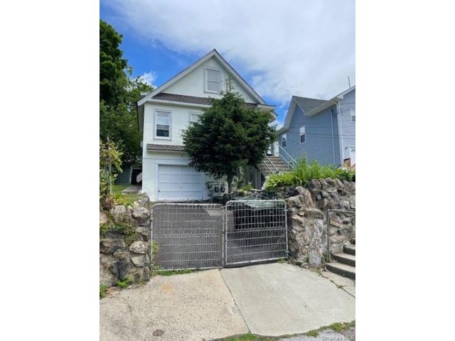  5 BR,  2.00 BTH &nbsp;Tudor style home in Highland Falls