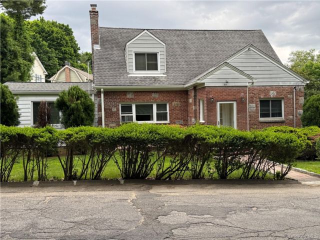 [Yonkers Real Estate, listing number 7336676]