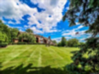  6 BR,  6.00 BTH &nbsp;Colonial style home in Garden City
