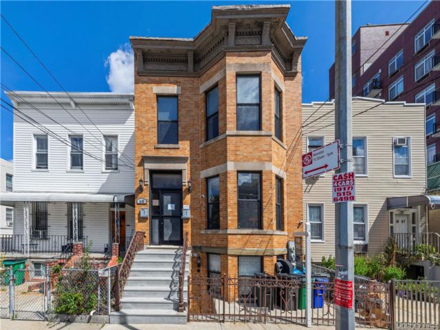 Studio,  0.00 BTH &nbsp;House style home in Astoria