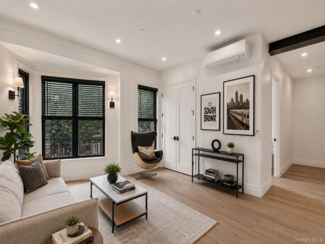  1 BR,  1.00 BTH &nbsp;Condo style home in Melcourt