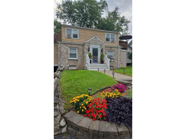 [New Windsor Real Estate, listing number 7337386]