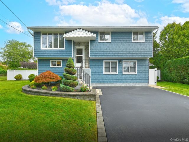 [Bay Shore Real Estate, listing number 7337847]