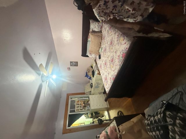 [PHOTO]