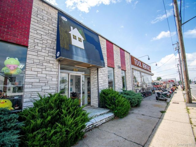 Studio,  0.00 BTH &nbsp;Commercial style home in Baldwin