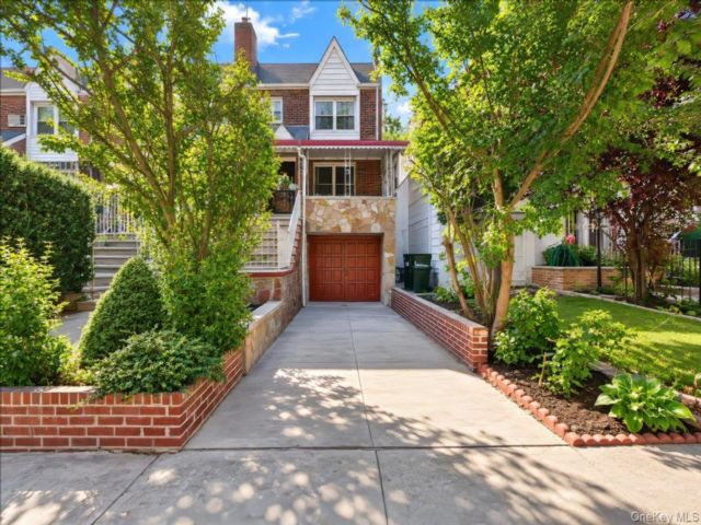 [Parkchester Real Estate, listing number 7338420]