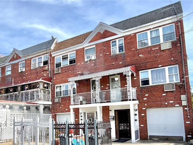 [Cornell Real Estate, listing number 7338483]