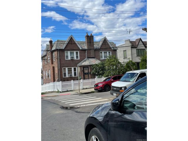  3 BR,  2.00 BTH &nbsp;Tudor style home in Maspeth