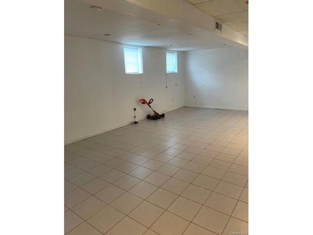[PHOTO]