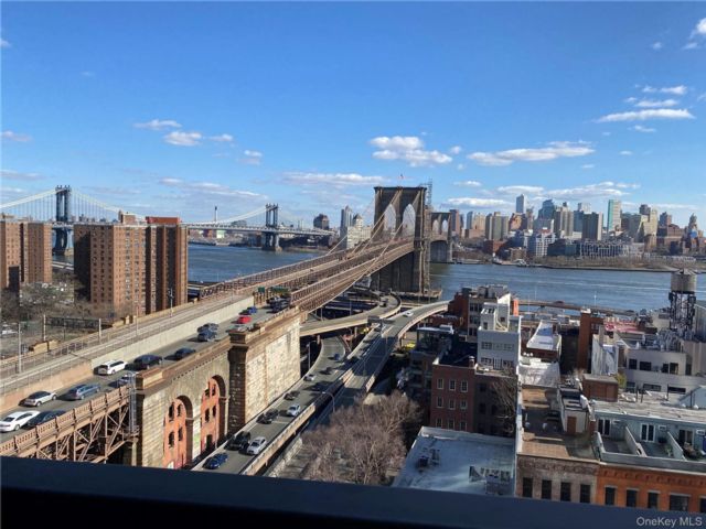  1 BR,  1.00 BTH &nbsp;High rise style home in New York (manhattan)