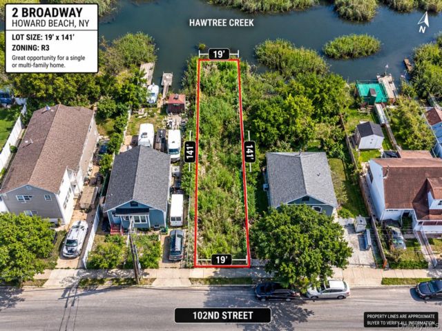 Lot <b>Size:</b>  &nbsp;House style home in Howard Beach