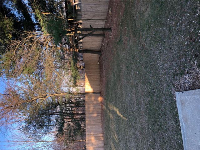  2 BR,  1.00 BTH &nbsp;Includes legal  style home in Central Islip