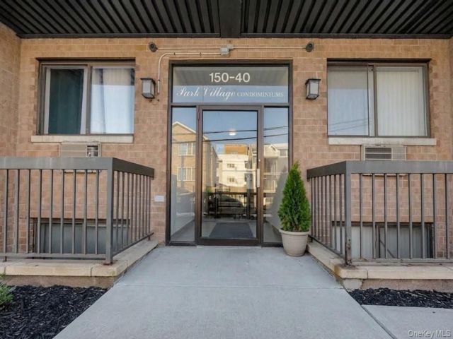[Ozone Park Real Estate, listing number 7339235]