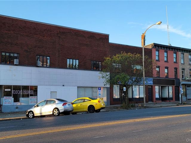 Studio,  0.00 BTH &nbsp;Commercial style home in Newburgh