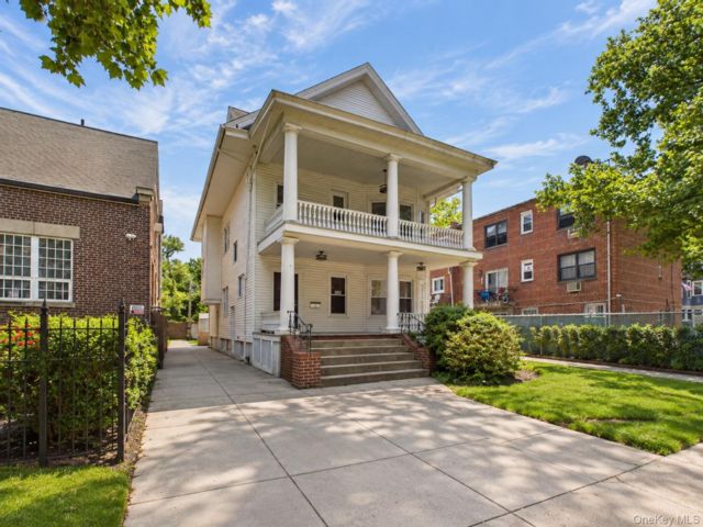 [Flatbush Real Estate, listing number 7339462]